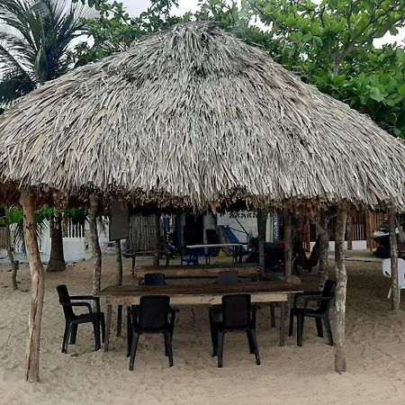 Casa Madriguena Hostel Rincon Ngoại thất bức ảnh